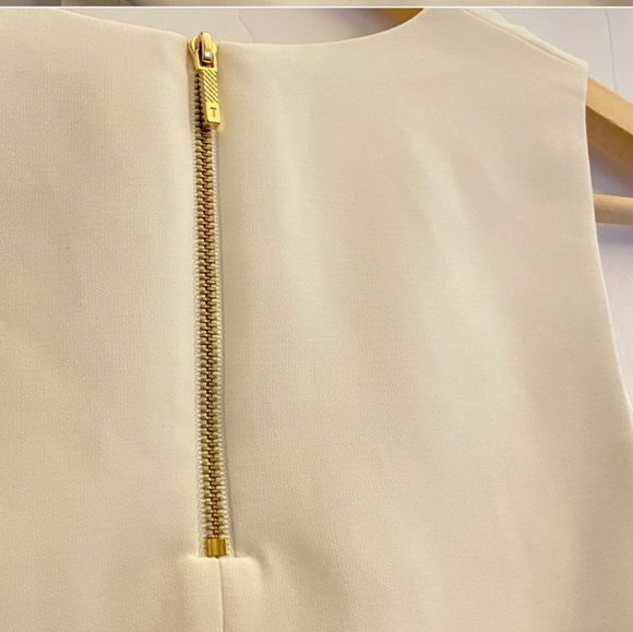 •Ted Baker London Oriya top• Size 0 - Picture 8 of 10